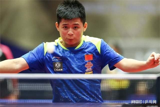 轻描淡写的 轻描淡写的