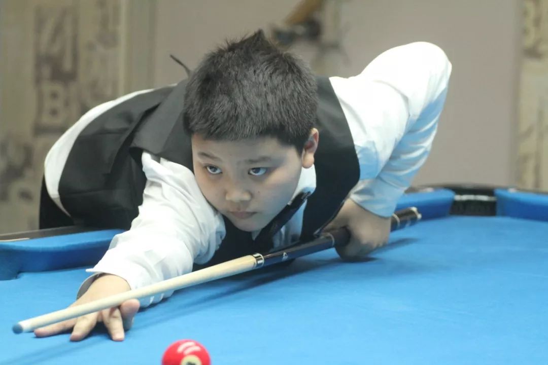 点燃球场 点燃球场